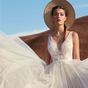 Willoby by Watters - Lainie